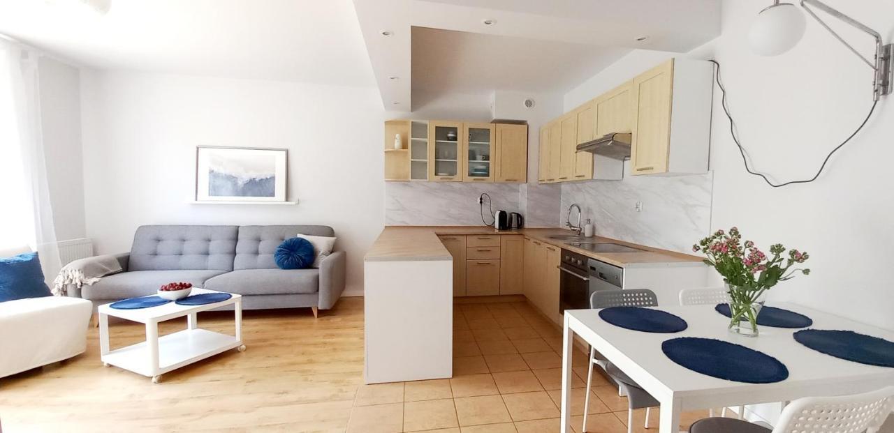 Apartamentyprzymorzu Centrum Blisko Plazy โควอบเซก ภายนอก รูปภาพ